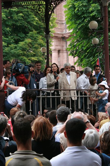 Ségolène Royal a apporté un soutien franc et ferme à la candidature de Jean-Pierre Chevènement dans la seconde circonscription du Territoire de Belfort Ségolène Royal a apporté un soutien franc et ferme à la candidature de Jean-Pierre Chevènement dans la seconde circonscription du Territoire de Belfort